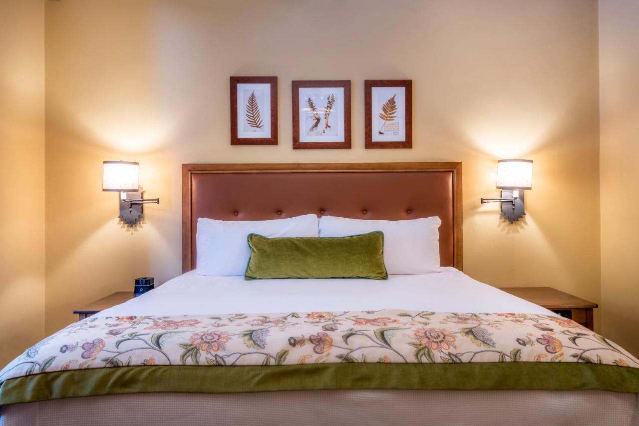 The Ahwahnee Hotel