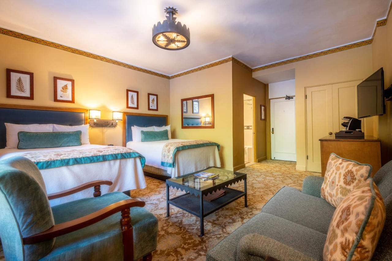 Hotel The Ahwahnee 4*