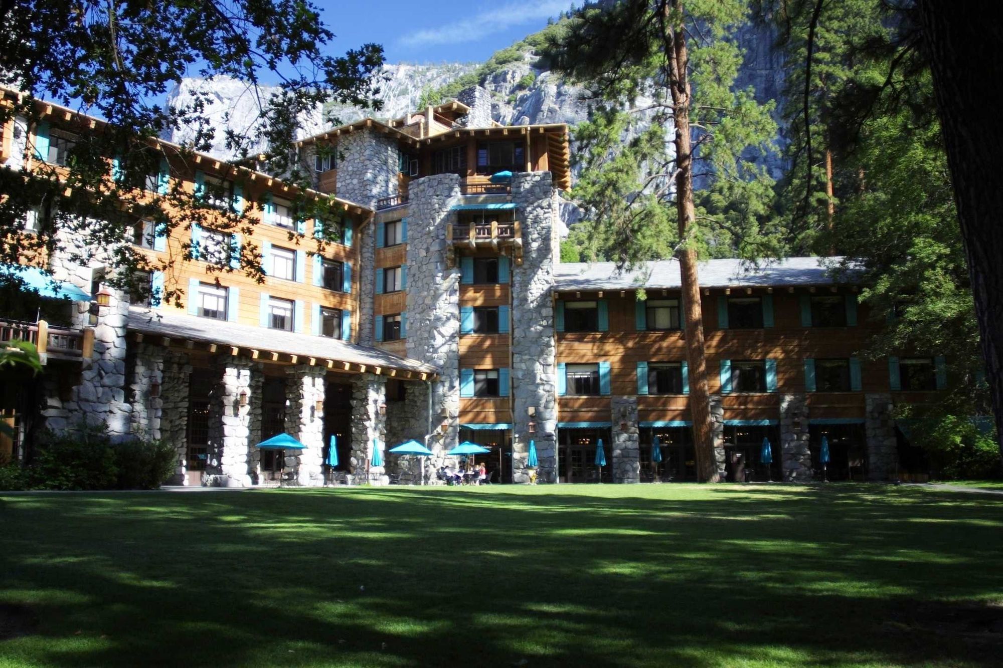 The Ahwahnee Yosemite Village