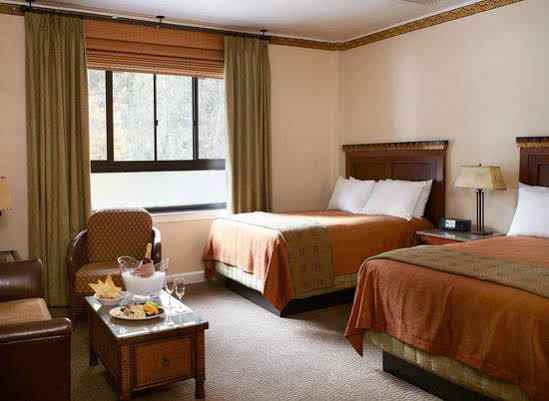 The Ahwahnee Hotel 4*